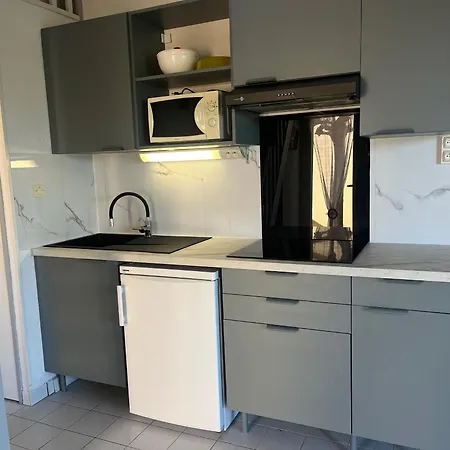 Villa 6 Pers Climatisee - Acces Direct - Piscine - Fr-1-796-106 *